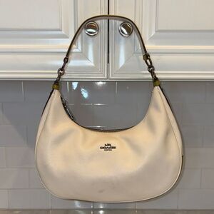 Coach Purse Handbag Leather Colorblock EW Harley Pebbled Hobo Shoulder Bag